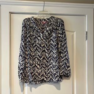 Lilly Pulitzer M Blue White Top